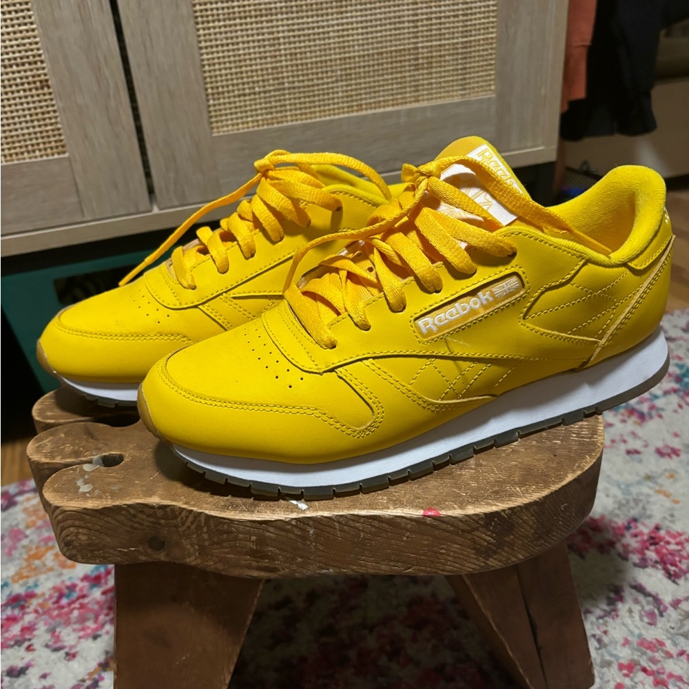 Women’s Reebok Sneakers